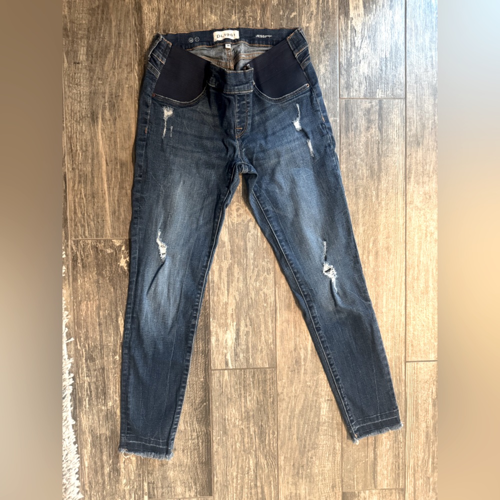 DL1961 Maternity Jeans - sz 28